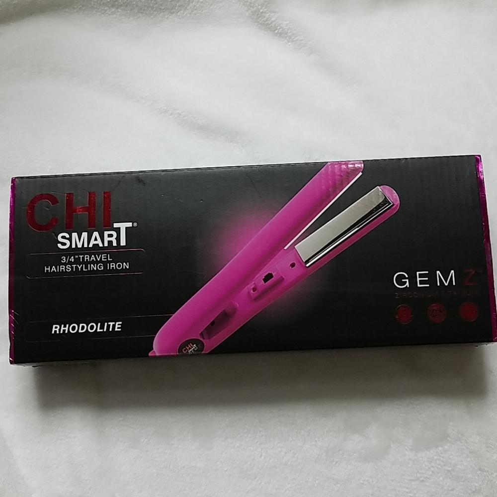 CHI Smart Travel Hairstyling Iron